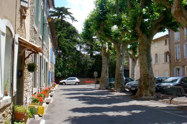 Trausse square